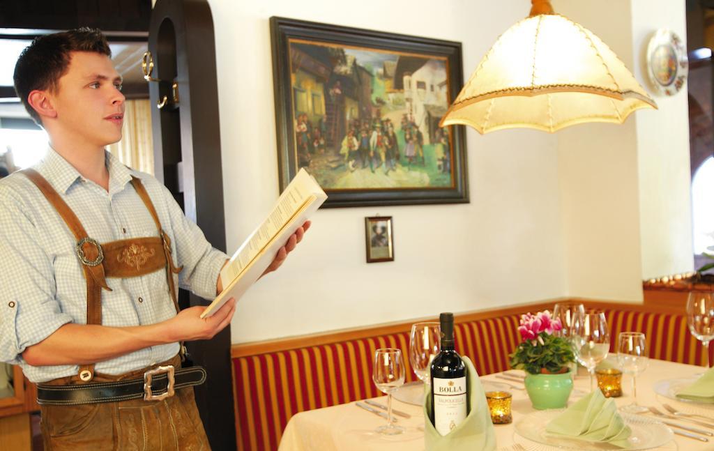 Hotel Tirolerhof Sankt Anton am Arlberg Esterno foto
