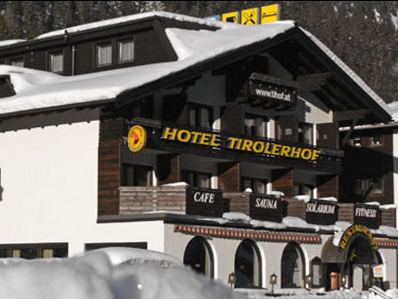Hotel Tirolerhof Sankt Anton am Arlberg Esterno foto