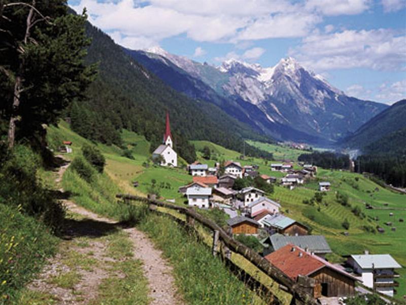 Hotel Tirolerhof Sankt Anton am Arlberg Esterno foto